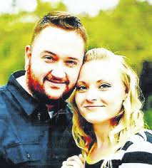 Dirksen, Endicott to wed