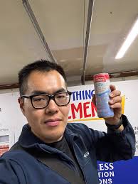 Do local donation places in Saline County offer pickup services?