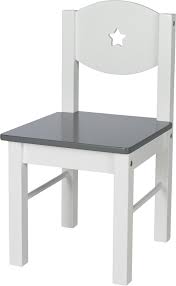 Passend Zum Kindertisch Gibt Es Ebenso Einen Kinderstuhl Das Merkmal Des Stuhls Ist Ein Ausgeschnittener Stern Kindertisch Und Stuhle Kindertisch Kinder Mobel