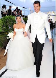 Kim kardashian(west) is a reality tv personality, socialite, actress, businesswoman, and model. Kim Kardashian To Divorce From Kris Humphries After Just 72 Days Of Marriage Daily Mail Online