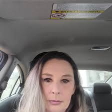 Stubborn dog refuses to get out of truck