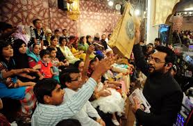 Weeks After His Nude Video Leaked, Trailblazing Televangelist Mysteriously  Dies