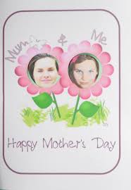 This card can be easily made with just a marker and paper, or with a program such as word or photoshop. Mum Me Card Fun Family Crafts