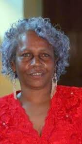 Lenora Wade's Instagram, Twitter & Facebook