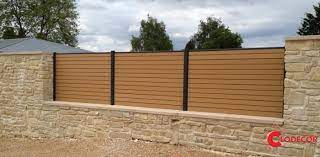 Maybe you would like to learn more about one of these? 10 Clotures Composites Sur Muret En Pierre