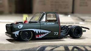 Bon Maintenant C Est Sur Et Certain Nous Allons Nous Jeter Sur Le Chevrolet Truck 73 Custom Col Square Personnaliser Voiture Hot Wheels Voitures Hot Wheels