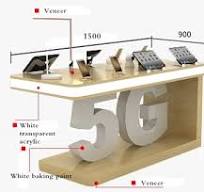 5G Mobile Phone Experience Table | Cell Phone Shop Wood Grain Display  Counter