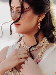 She isn't just wearing mehendi