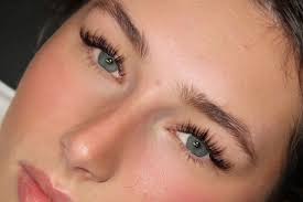 Eyebrow Shaping in Barry, Wales