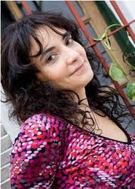 Laura Cali's Instagram, Twitter & Facebook