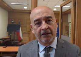 04-09-2025 by El Pinguino