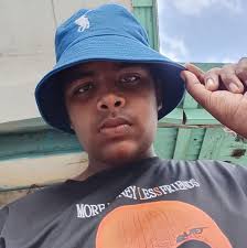 West side bird thief EY LESSFRIBNDS LESS MORF