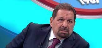 Türk eski futbolcu ve hakem, futbol yorumcusu, televizyoncu ve spor yazarı.ankara atatürk lisesi'nden mezun oldu. Erman Toroglu Ndan Trabzonspor Fenerbahce Derbisi Yorumu Zorlu Viraji Fenerbahce Dondu Aspor