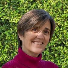 Lori Coon's Instagram, Twitter & Facebook