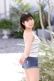 新人18才 オッパイは少女中身は子供Gカップ 性の知識はちょっとだけ無自覚AVデビュー 佐久良咲希(さくらさき) -  【opq】アダルト系メディア紹介サイト