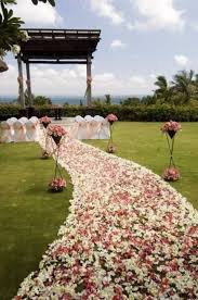 52 Great Outdoor Summer Wedding Ideas Aisle Runner Wedding Summer Wedding Outdoor Outdoor Wedding