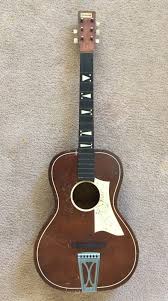 Achetez en toute confiance et sécurité sur ebay! Guitar 1950s Vintage Galiano Acoustic Parlor Guitar Made In Usa Please Retweet Musik