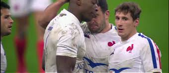 Rassurons nos rugbymen en herbe, l'équipe de france aime les enfants et son capitaine fabien pelous en apporte la preuve depuis quelques jours. Rugby Les Notes Des Bleus Apres France Italie 36 5 Rugby Addict