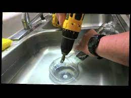 וודקה סטולי 700 מ''ל ללא גלוטן. A Bong I Made From Vodka Bong Spirit Bottle Youtube