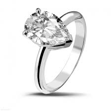 Solitar Ring Mit Einem 3 00 Karat Diamant In 18 Kt Weissgold Baunat
