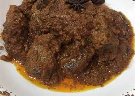 Kuliner khas padang atau masyarakat minang ini sangat mudah didapatkan berkat eksistensi rumah makan padang yang tersebar hingga penjuru nusantara. Resep Rendang Daging Sapi Anti Gagal Resep Masakan Indonesia
