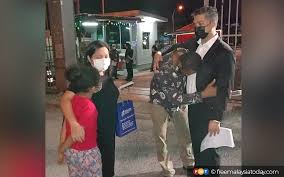 If only we knew earlier. Update Nigerian Man Released After 40 Days In Malaysia Immigration Detention Centre