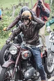 british bikes おしゃれまとめの人気アイデア pinterest darlen carey カフェレーサーバイク バイク乗り カフェレーサー