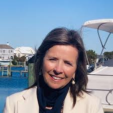 Pam Bird's Instagram, Twitter & Facebook