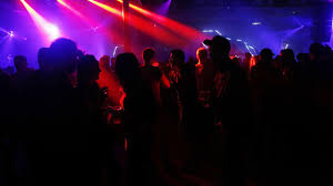 Toutes les meilleures boîtes de nuit vip de paris, liste d'invités et réservations de tables de tous les promoteurs, gérants de clubs/propriétaires. Des Patrons De Discotheques De La Region Entendent Manifester Samedi A Paris Aux Cotes De Gilets Jaunes