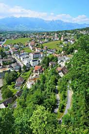 In vaduz gibt es eine vielzahl von läden für den täglichen gebrauch, fachgeschäften und boutiquen mit großem sortiment. Zurich To Liechtenstein Day Trip Top 7 Things To Do In Vaduz The Yogi Wanderer