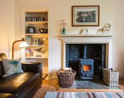 Sonuçta evler doğalgazlı sisteme göre yapılmış ve salonda bulunan menfez'de herhangibir gaz kaçağı vs durumunda evdeki gazı çekmesi için yapılmış evlerin planı bu şekilde yani. Baca Temizleme Nasil Yapilir Evde Baca Temizleme Yontemleri Evim