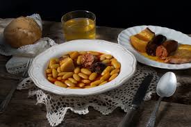 Cocina asturiana, descubre todas las recetas de cocina asturiana de la mano de karlos arguiñano y hogarmania en nuestra sección de recetas. 10 Platos Que Debes Probar Si Visitas Asturias Sitios De Espana