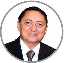 Rodrigo Santos e Jessica Réveillon na orla da Lagoa da Pampulha