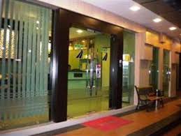 The philippine porcupine (hystrix pumila). A Hotel Com Luxury And Cheap Accommodation In Kampong Bechah Landak Malaysia Best Prices For Hotel Apartment In Kampong Bechah Landak And Surrounding