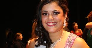 société élection dans un cabaret parisien . La Lorraine Julia Castelli  sacrée Miss Ronde France