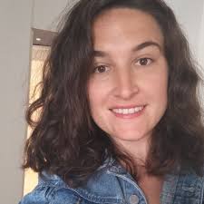 Quand l'une de nos étudiantes a l'opportunité de réaliser son stage en  cabinet d'avocats 😍 Merci Maître Simon! CEA CAPA Education Abroad