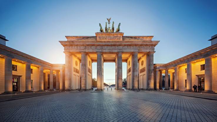 Brandenburg Gate — Landmark Review | Condé Nast Traveler