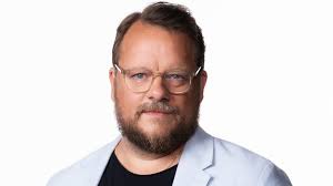 Johan-Mathias Sommarström: Våld i en osmaklig show 28 oktober 2024