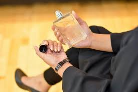 Dari Putri Marino, Ini Aroma Parfum All or Nothing Amplified