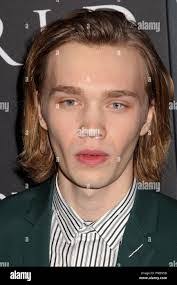 Joel Plummer's Instagram, Twitter & Facebook