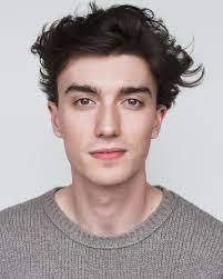 Edward Soper's Instagram, Twitter & Facebook