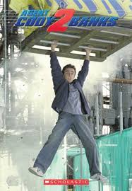 O da arkadaşları gibi okula gidiyor, derslere gidiyor ve derslerden kalıyor. Agent Cody Banks 2 By Michael Anthony Steele