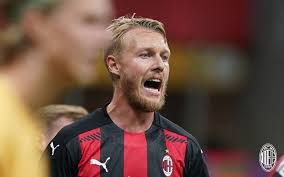 Plays the ball off the ground often. Simon Kjaer During Milan Bodo Glimt At Stadio San Siro On September 24 2020 Acmilan Com Rossoneri Blog Ac Milan News