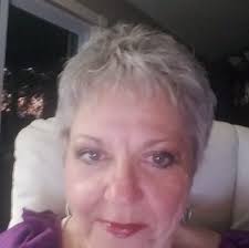 I wish they still did Sarah Lee chocolate cake I'd devour that right now  lol 😂 ￼