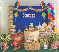 Olha que legal essa decoração de festa junina na escola. Decoracao Personalizada Festa Junina No Elo7 Thaise Festas E Personalizados 11e04d2