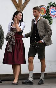 If playback doesn't begin shortly, try restarting your device. Ubungsweltmeister Das Sagt Thomas Muller Zur Baby Planung Promiflash De