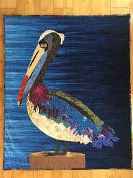 Faire Votre Propre Belle Courtepointe D Art Pelican A Accrocher Sur Votre Mur Ou Comme Un Cadeau Special Ce Ser Pelican Art Landscape Quilts Picture Quilts