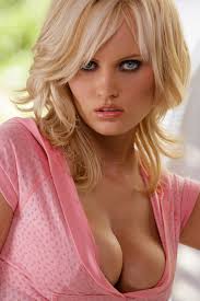 Hanna Hilton - IMDb