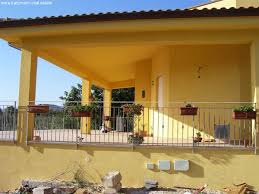 Diese eignen sich besonders für handwerklich begabte bauherren, die gern selbst anpacken. Immobilien Carini Italien Sizilien Fast Neuwertige Villa Monika In Mitten Der Natur Preiswert Zu Verkaufen