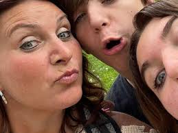 Amy Cranmer's Instagram, Twitter & Facebook